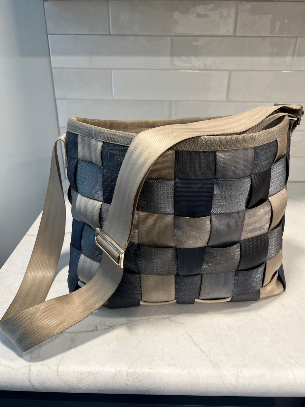 Harveys Woven Hobo Bag in Navy and Taupe Seatbelt bag